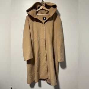 Jessica Women’s Camel Oversized  Hooded Coat